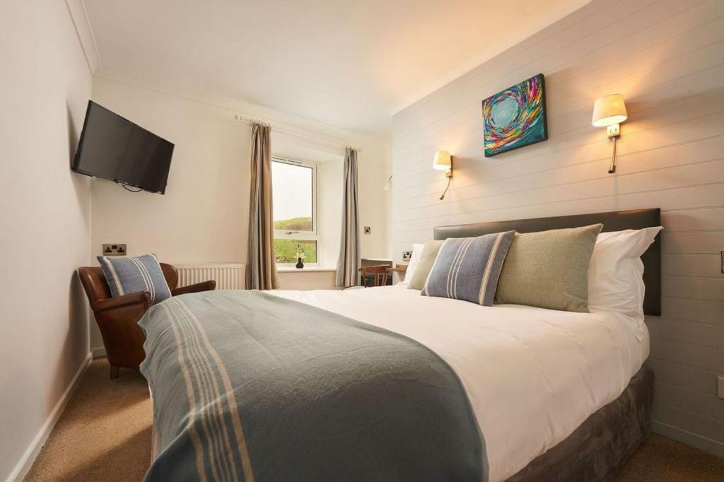 Port William Inn Тінтагель Екстер'єр фото